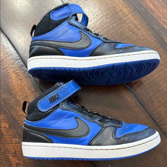 Nike Kids Black and Blue High-Top Sneakers - Picture 2 of 11